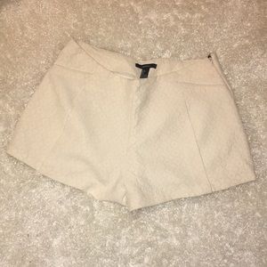 Highwaisted Cream Forever21 Shorts